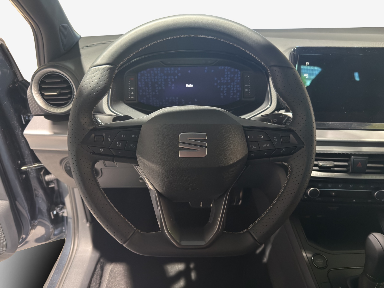 SEAT Arona 1.5 Eco TSI FR DSG-image-8