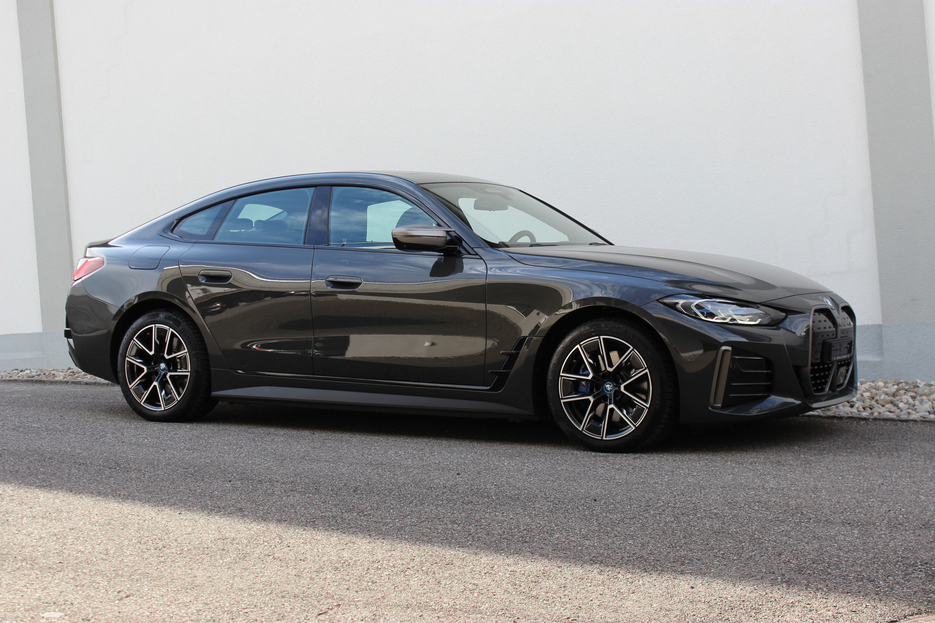 BMW i4 M50 DRAVITGRAU METALLIC *0.9%-LEASINGAKTION*-image-6