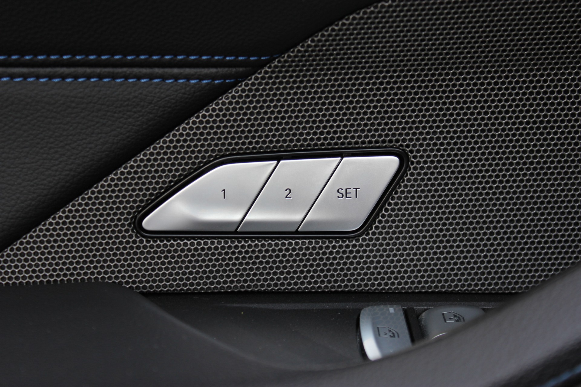 BMW i4 M50 DRAVITGRAU METALLIC *0.9%-LEASINGAKTION*-image-9