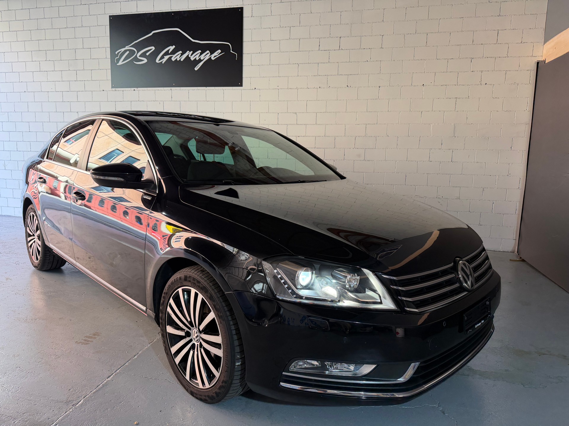 VW Passat 1.4 TSI BlueMotion Technology Cup-image-0