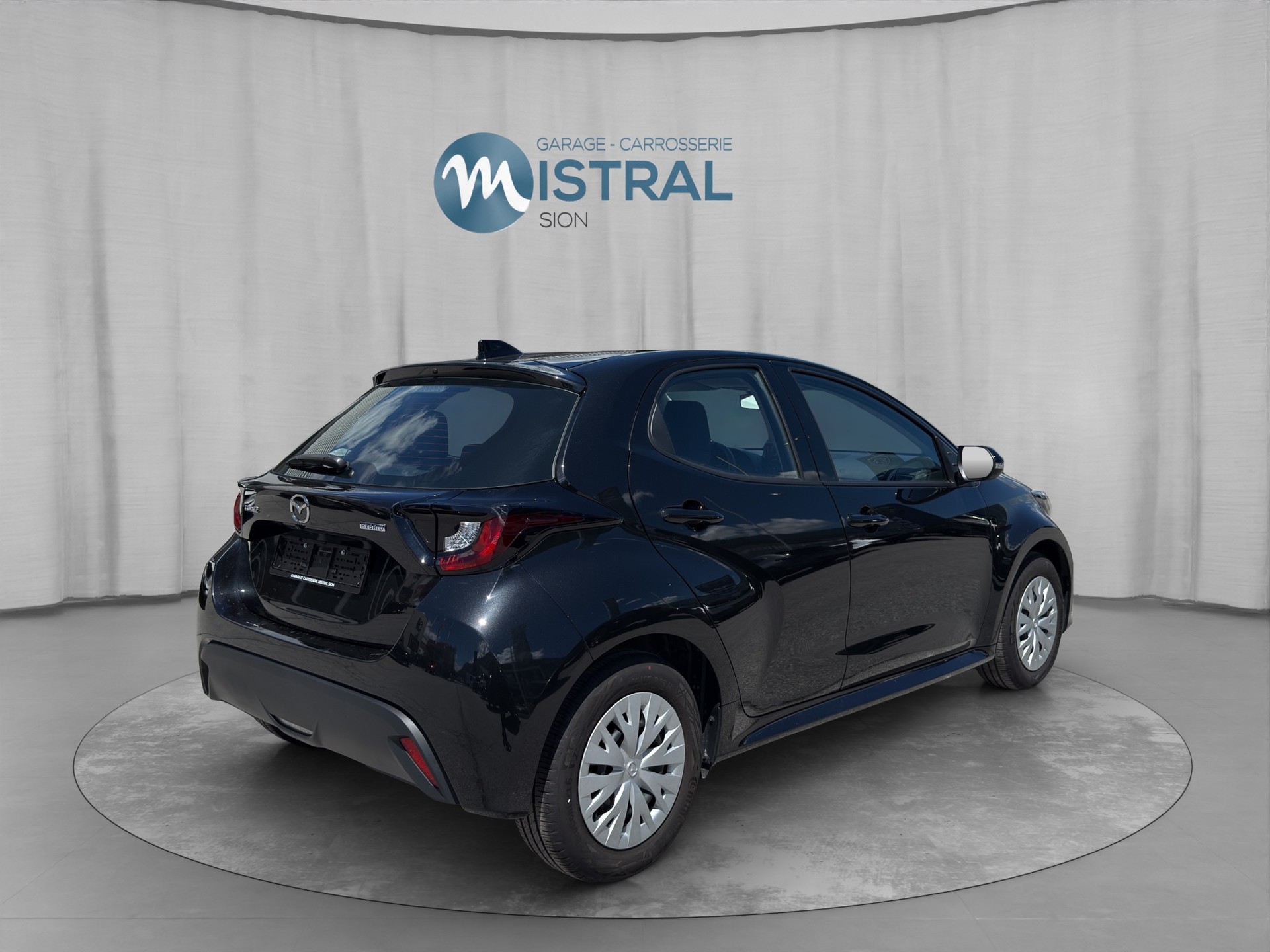 MAZDA 2 Hybrid Prime-line-image-4
