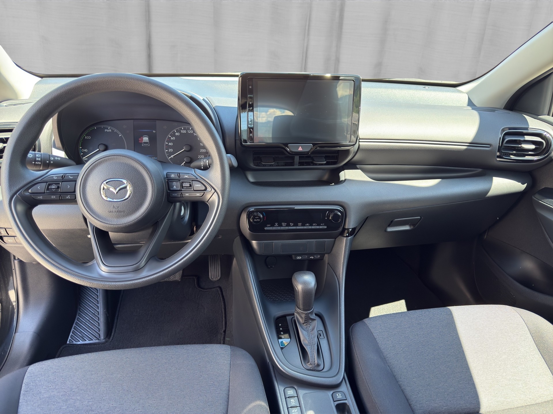 MAZDA 2 Hybrid Prime-line-image-9