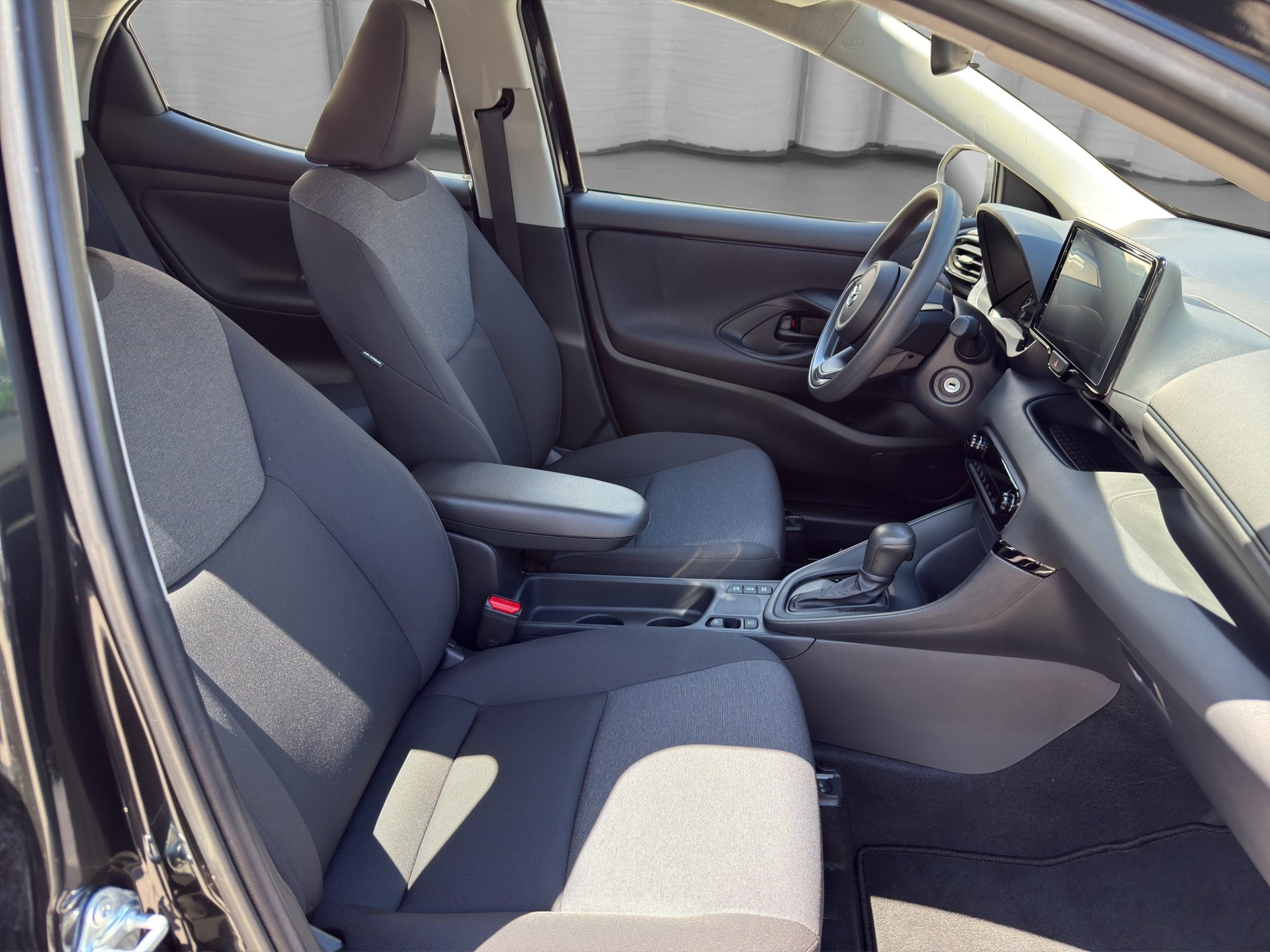 MAZDA 2 Hybrid Prime-line-image-10