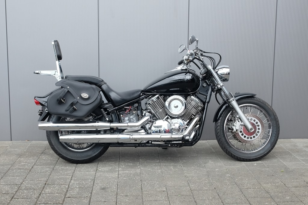 YAMAHA XVS1100-showroom-element-3