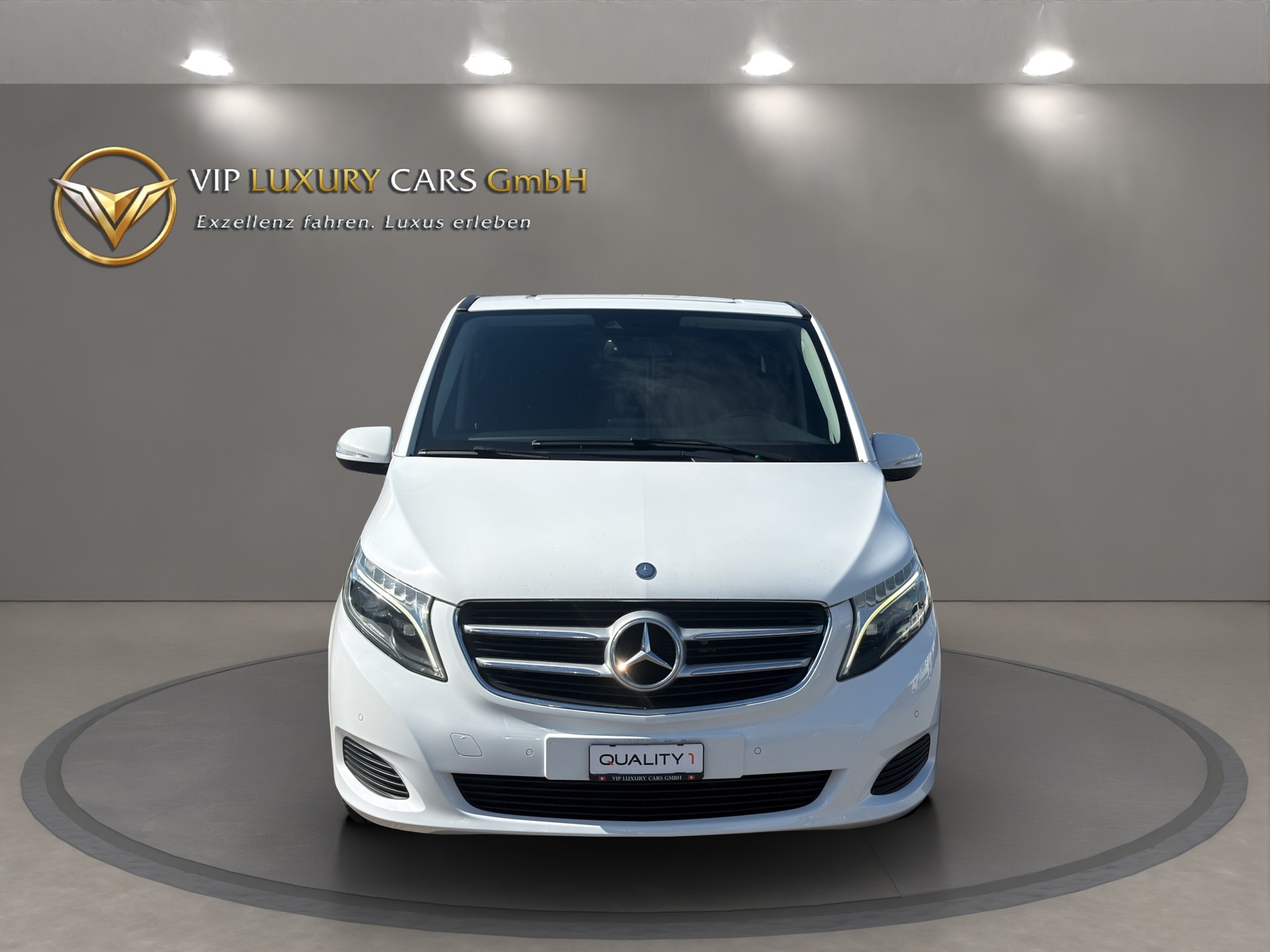 MERCEDES-BENZ V 220 d Avantgarde kompakt 7G-Tronic 6 Plätze-image-2