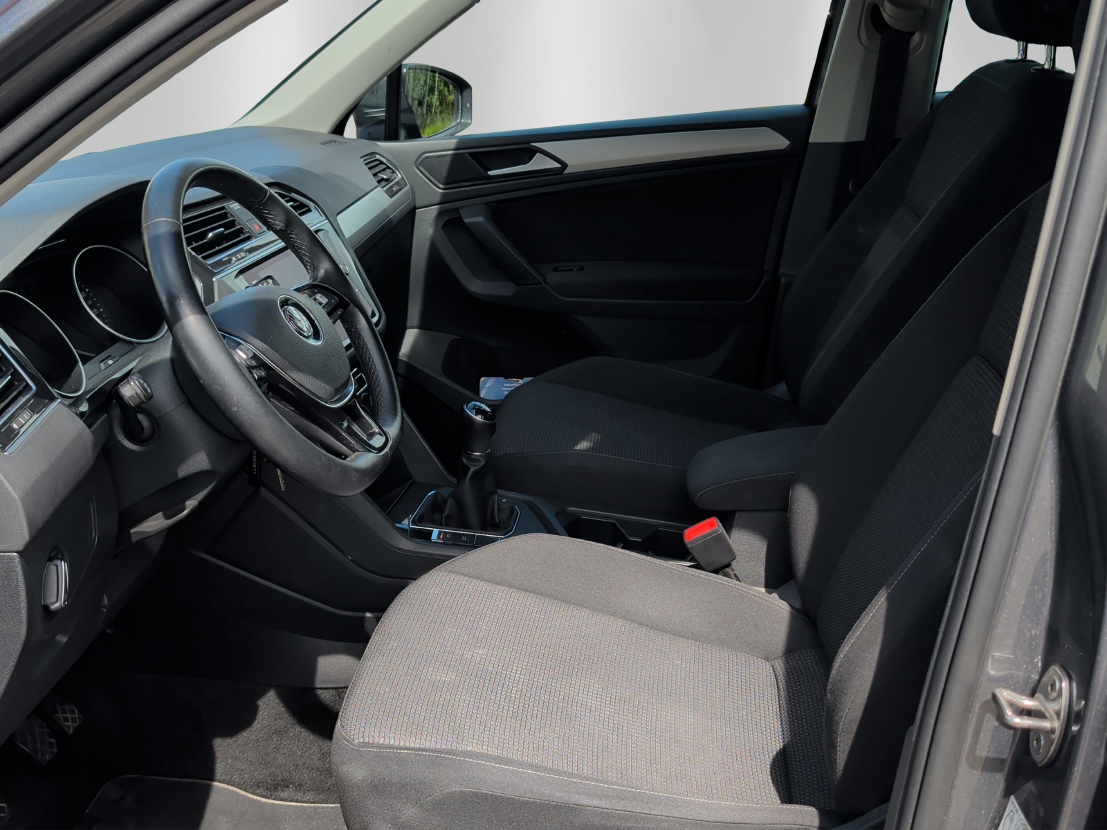 VW Tiguan 1.5TSI Evo Trendline-image-8