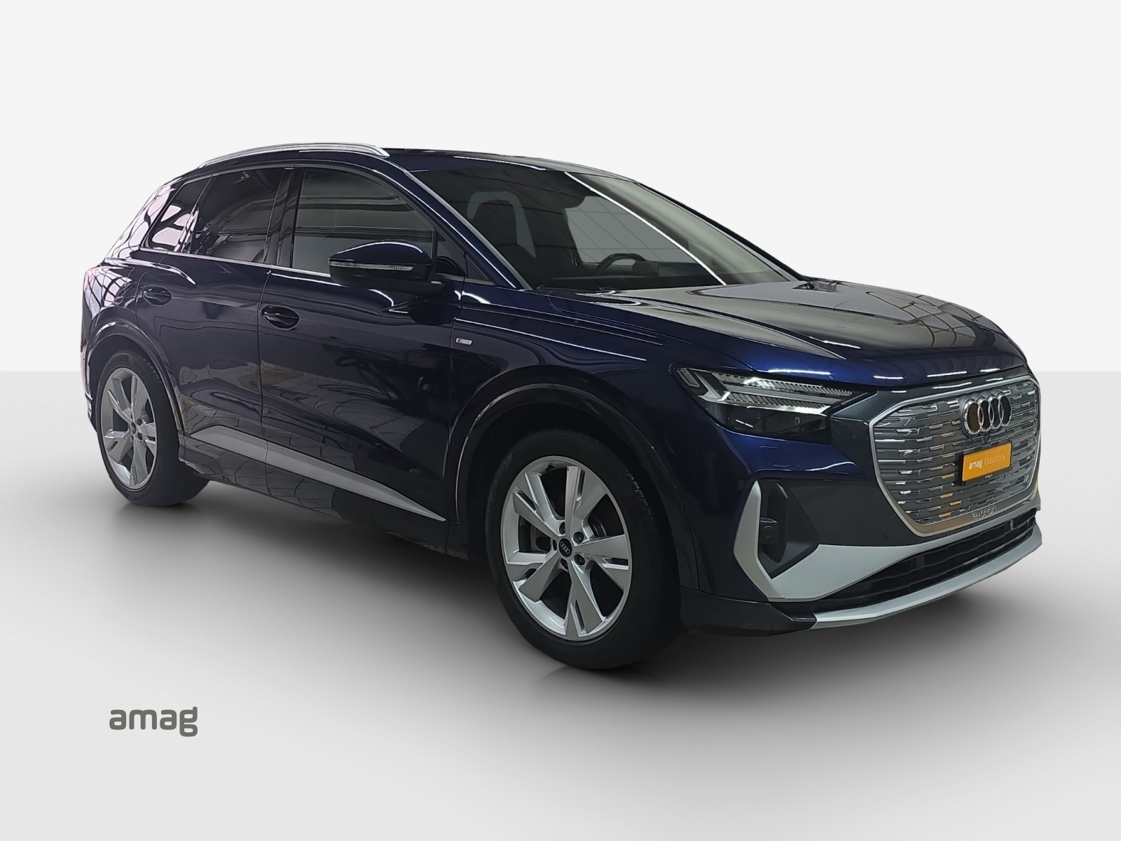 AUDI Q4 e-tron 50 quattro-image-6