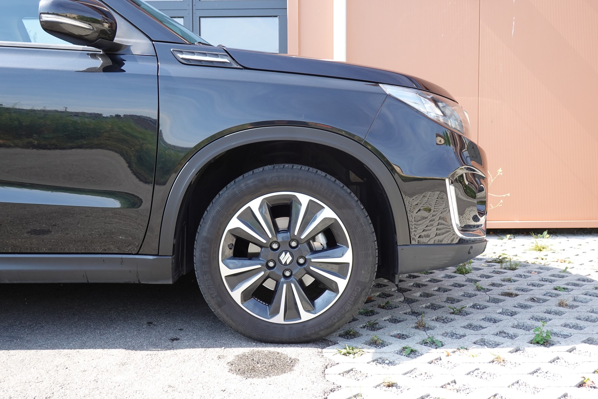 SUZUKI Vitara 1.4 Boosterjet Generation Top Hybrid - "Toit Ouvrant * 8 Roues Complètes * Clim. Auto-image-4