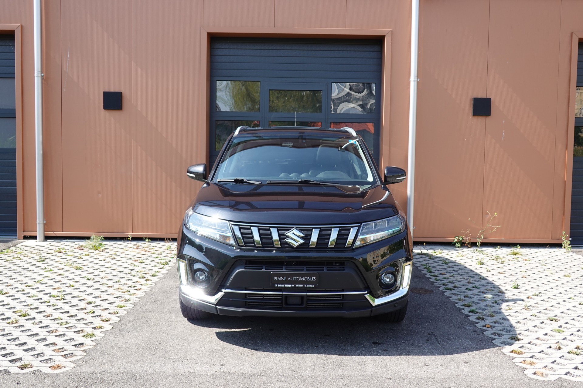 SUZUKI Vitara 1.4 Boosterjet Generation Top Hybrid - "Toit Ouvrant * 8 Roues Complètes * Clim. Auto-image-1