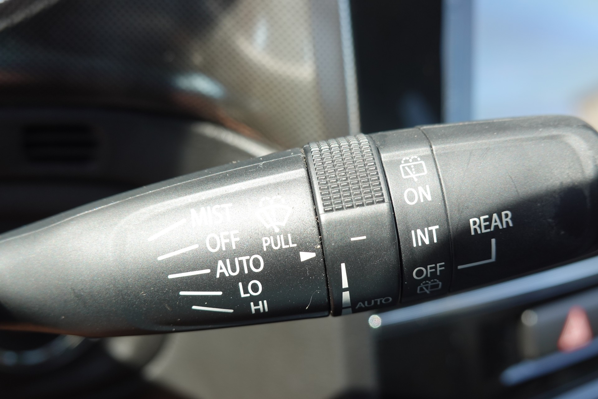 SUZUKI Vitara 1.4 Boosterjet Generation Top Hybrid - "Toit Ouvrant * 8 Roues Complètes * Clim. Auto-image-16