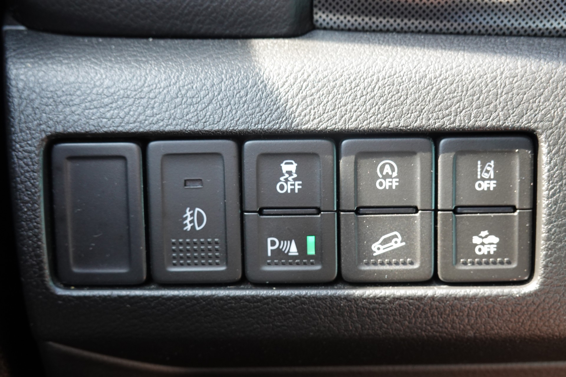 SUZUKI Vitara 1.4 Boosterjet Generation Top Hybrid - "Toit Ouvrant * 8 Roues Complètes * Clim. Auto-image-17