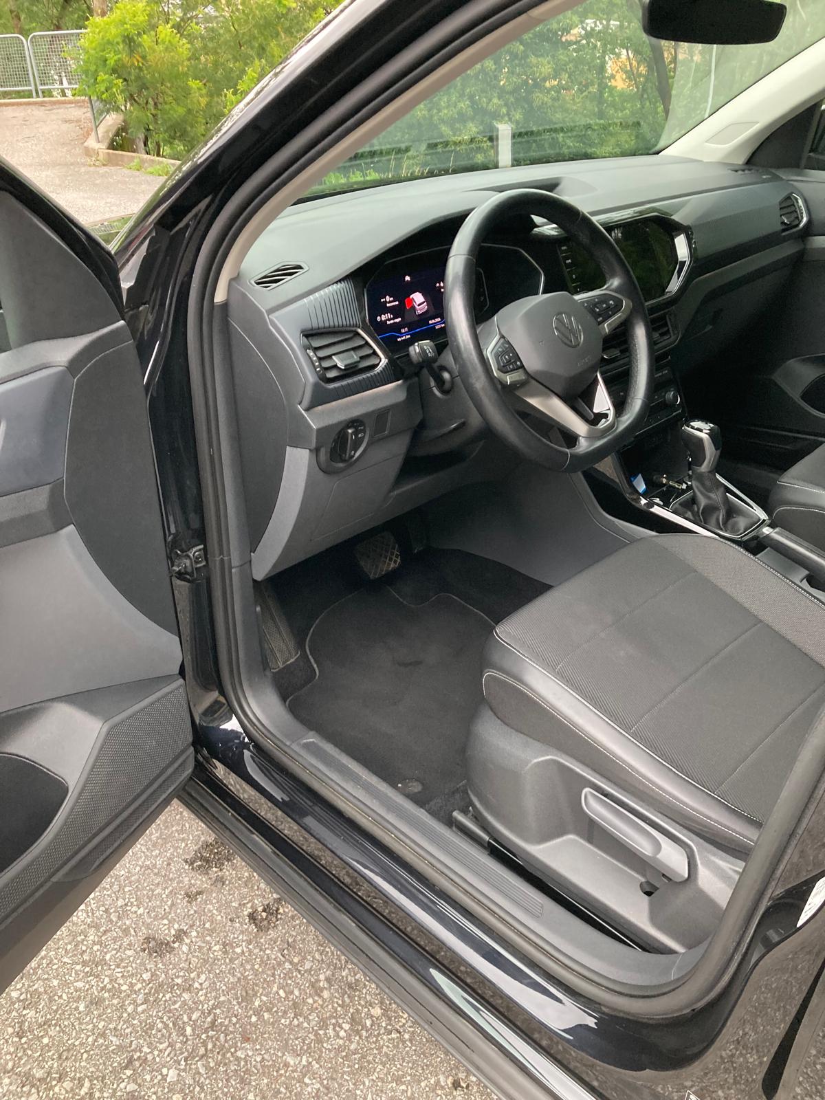 VW T-Cross 1.0 TSI Style DSG-image-11