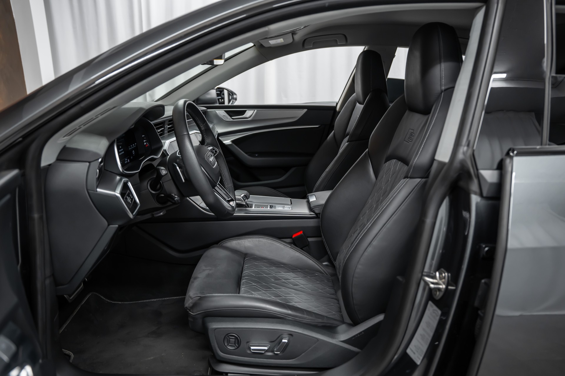 AUDI S7 Sportback TDI quattro S-tronic *Facelift*Daytona-Grau*Fahrassist*21"RS*-image-10
