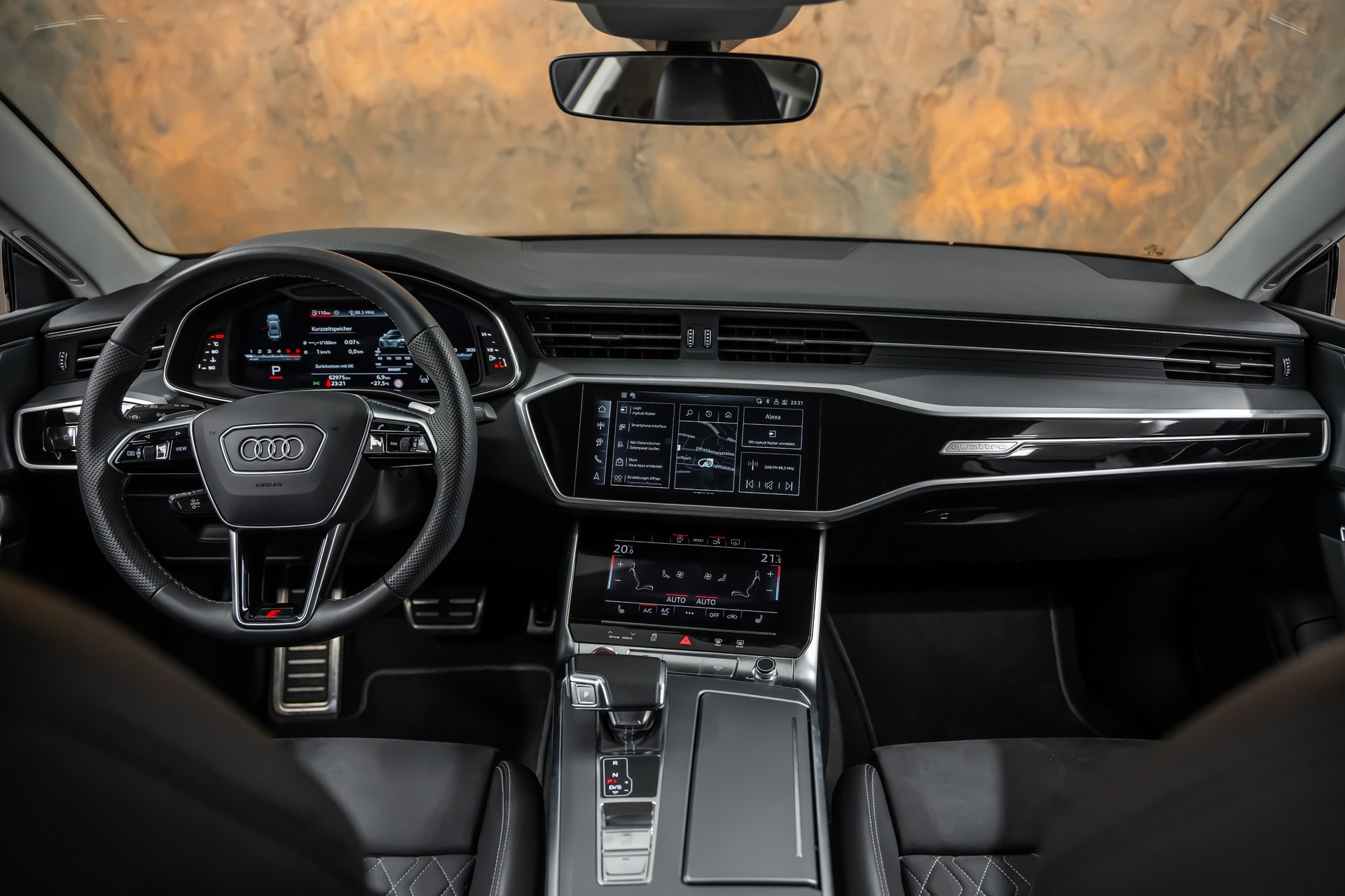 AUDI S7 Sportback TDI quattro S-tronic *Facelift*Daytona-Grau*Fahrassist*21"RS*-image-17
