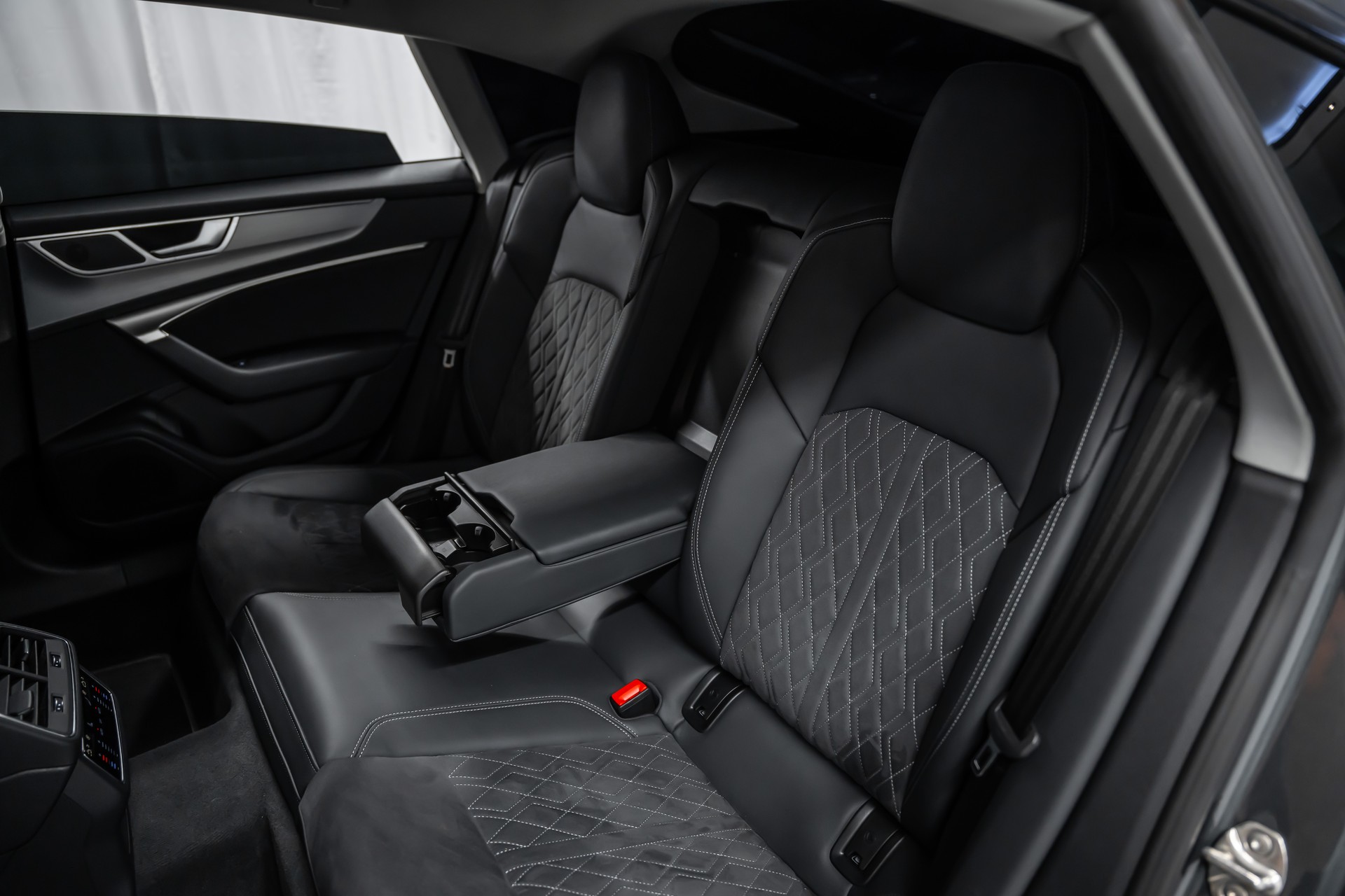 AUDI S7 Sportback TDI quattro S-tronic *Facelift*Daytona-Grau*Fahrassist*21"RS*-image-15