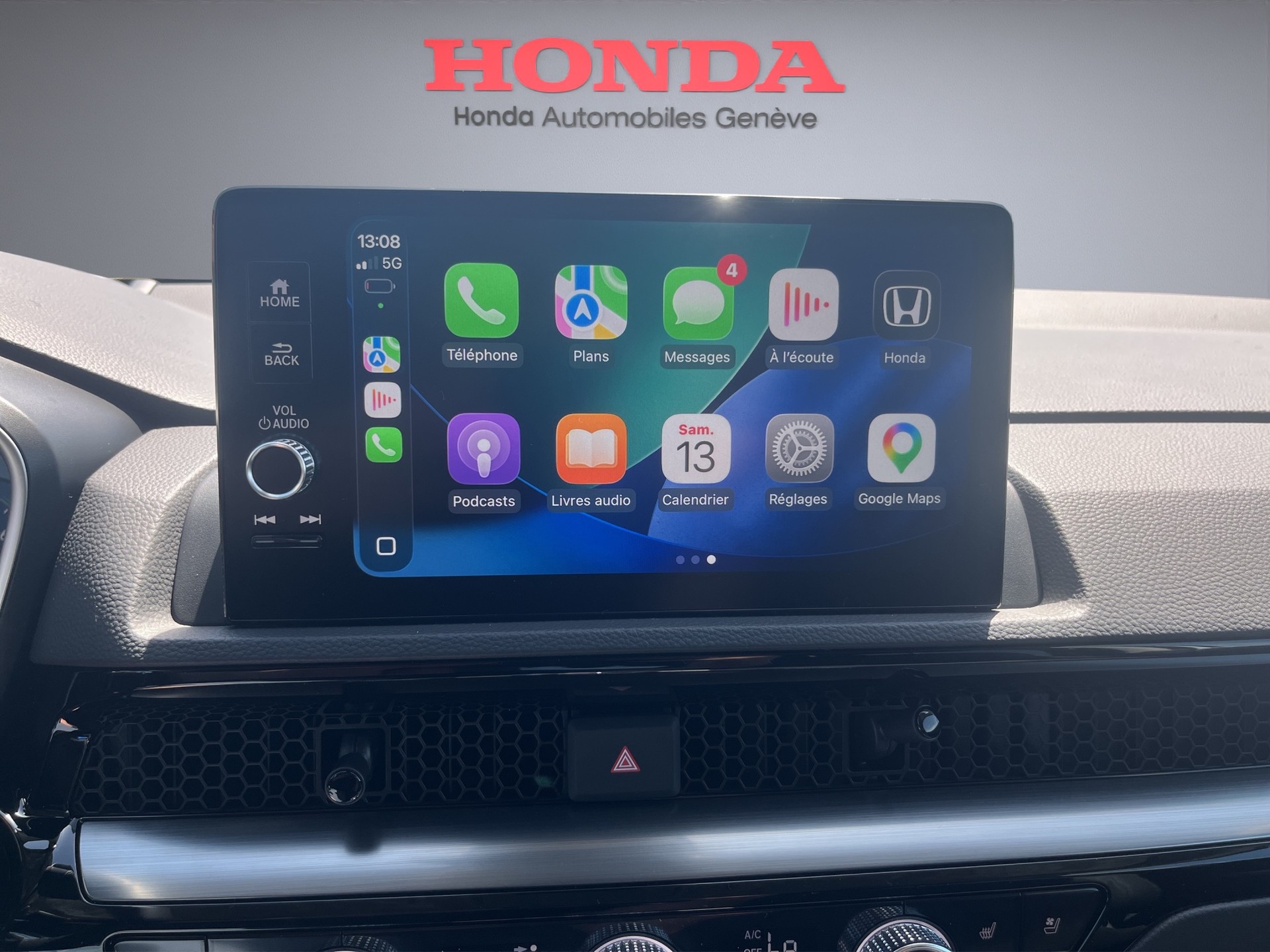 HONDA CR-V 2.0 i-MMD Advance 4WD-image-11