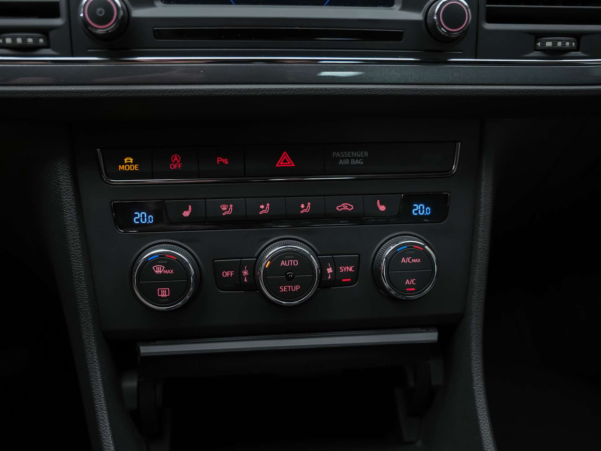SEAT Leon 1.8 TSI FR *Sitzheizung*Einparkhilfe*-image-19