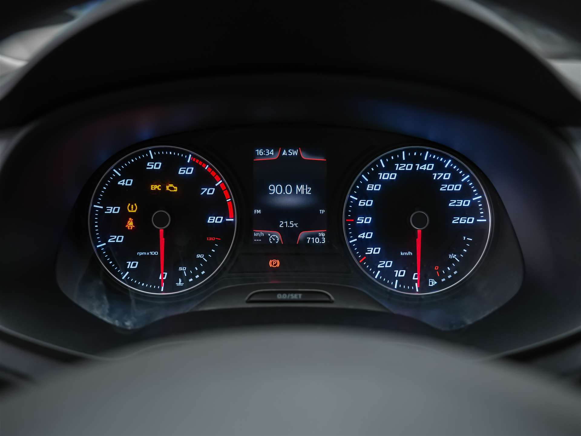 SEAT Leon 1.8 TSI FR *Sitzheizung*Einparkhilfe*-image-28