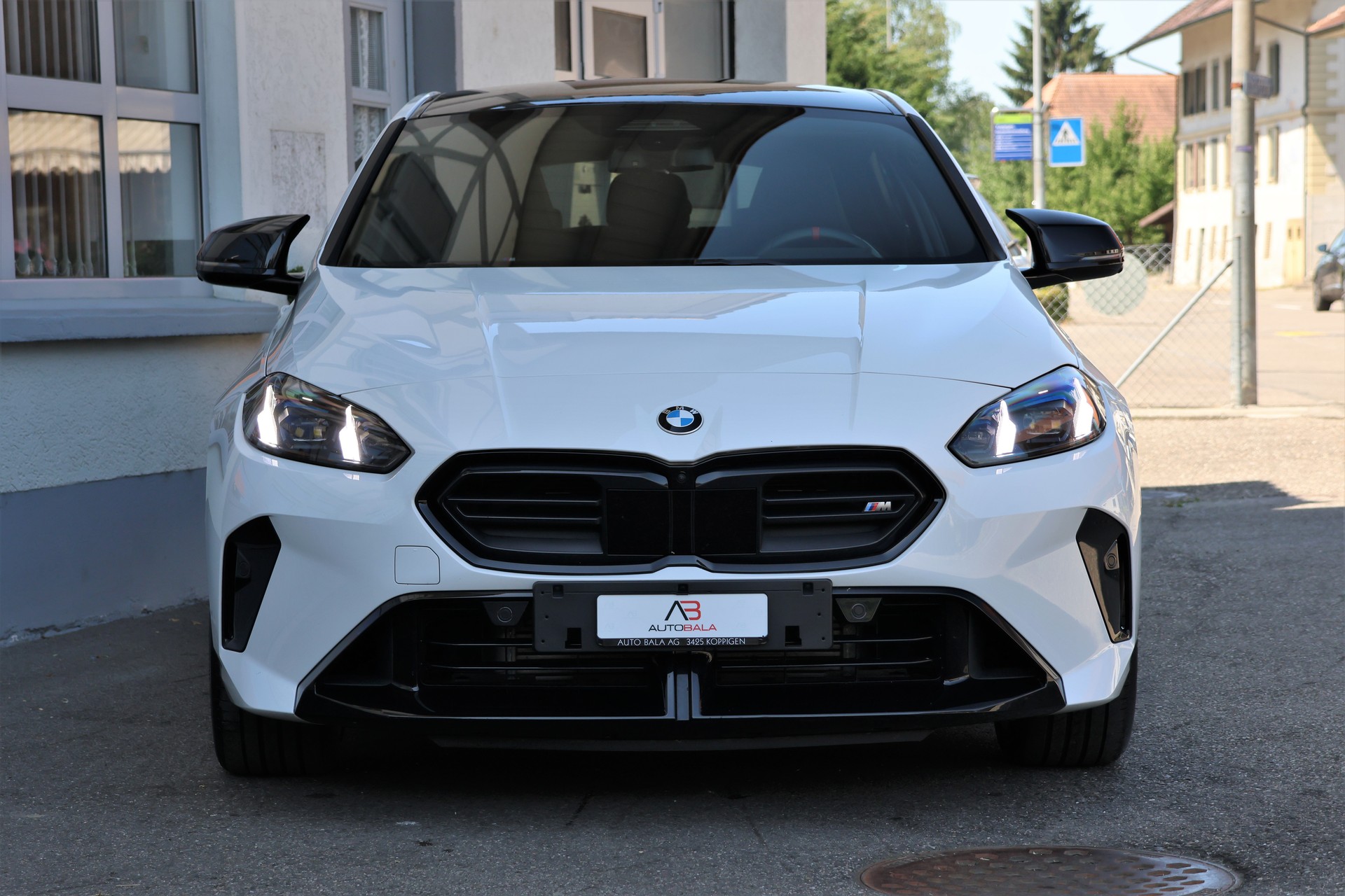 BMW M135 xDrive M Sport Pro (CH)-image-1