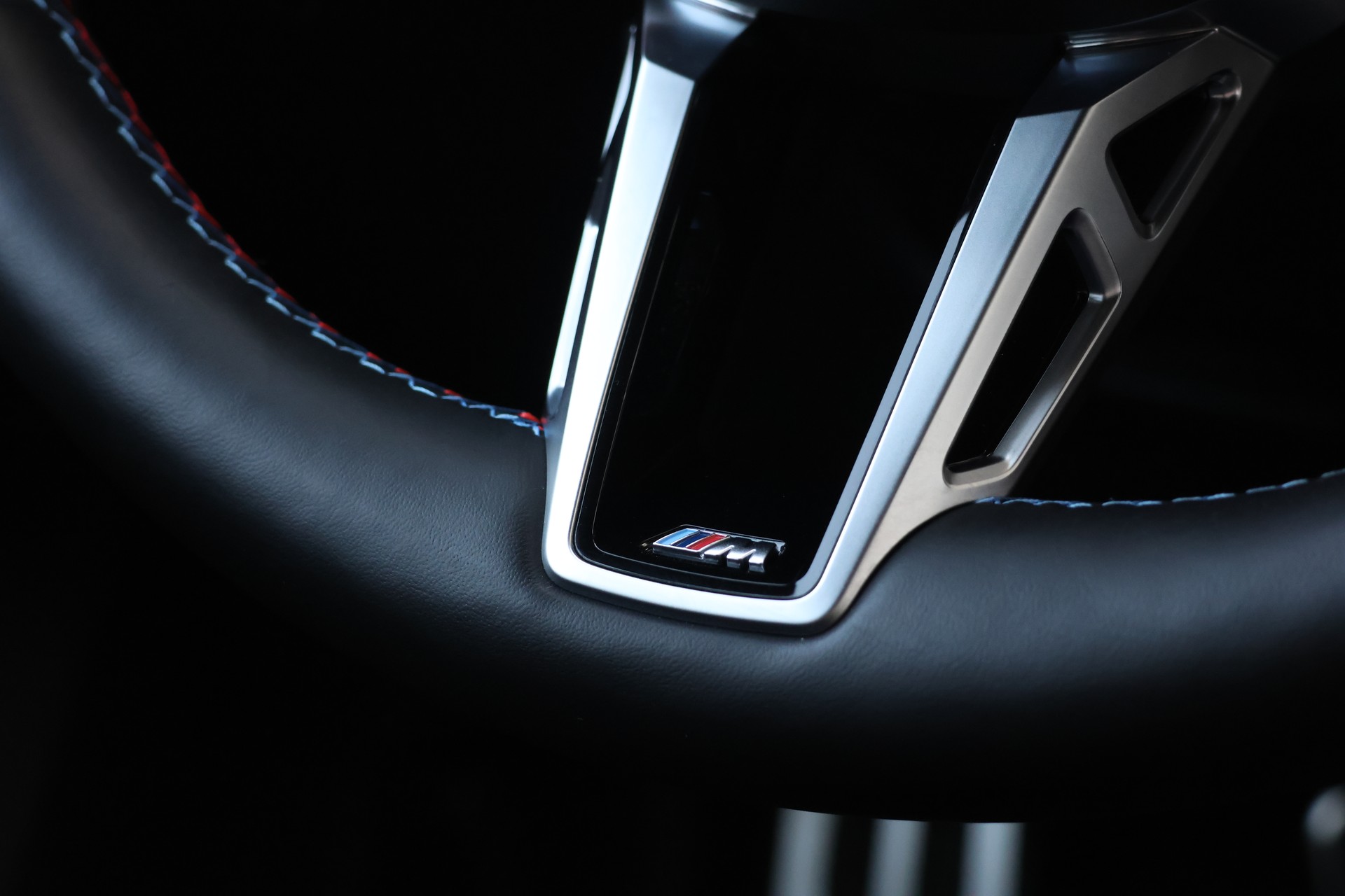 BMW M135 xDrive M Sport Pro (CH)-image-15
