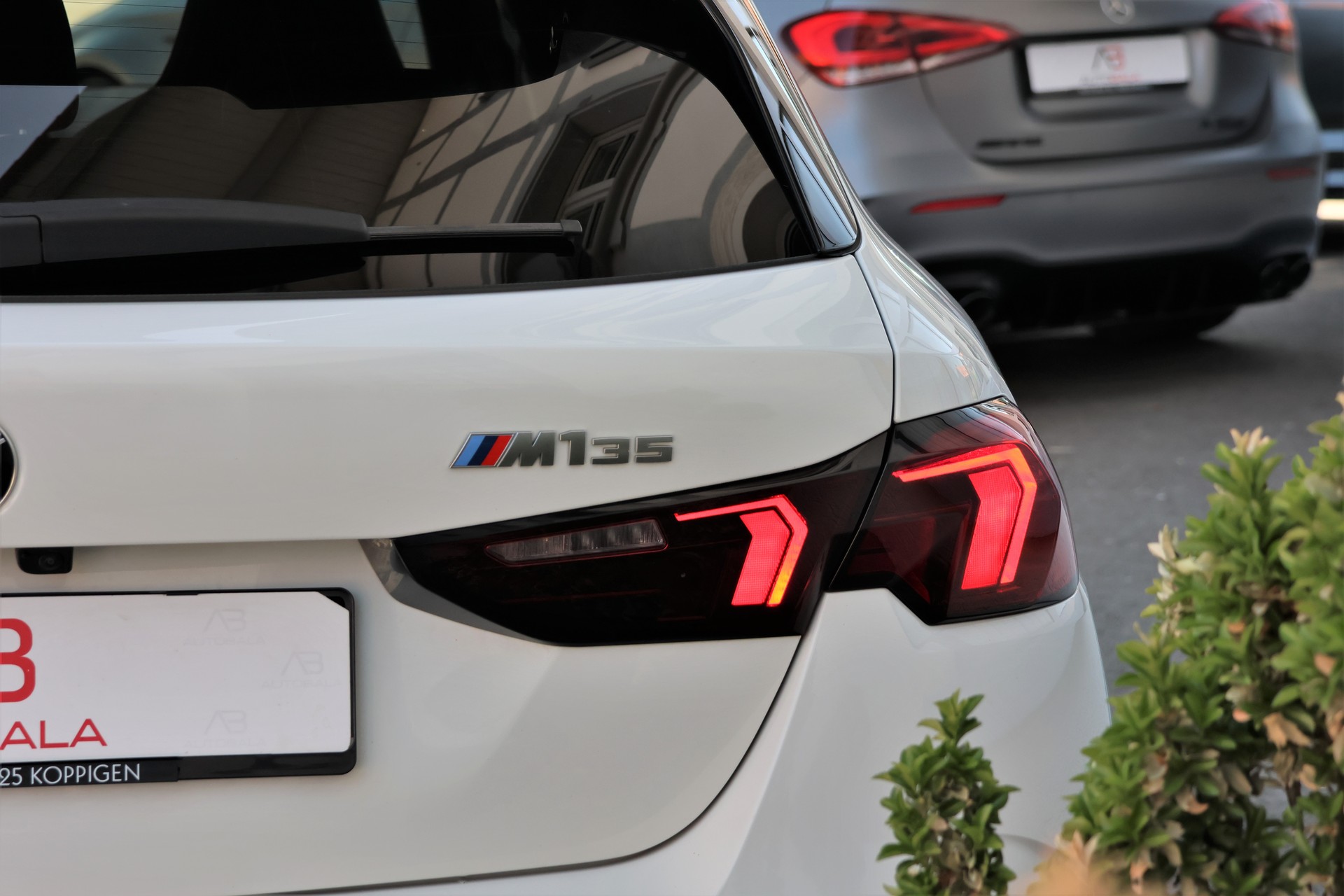 BMW M135 xDrive M Sport Pro (CH)-image-3
