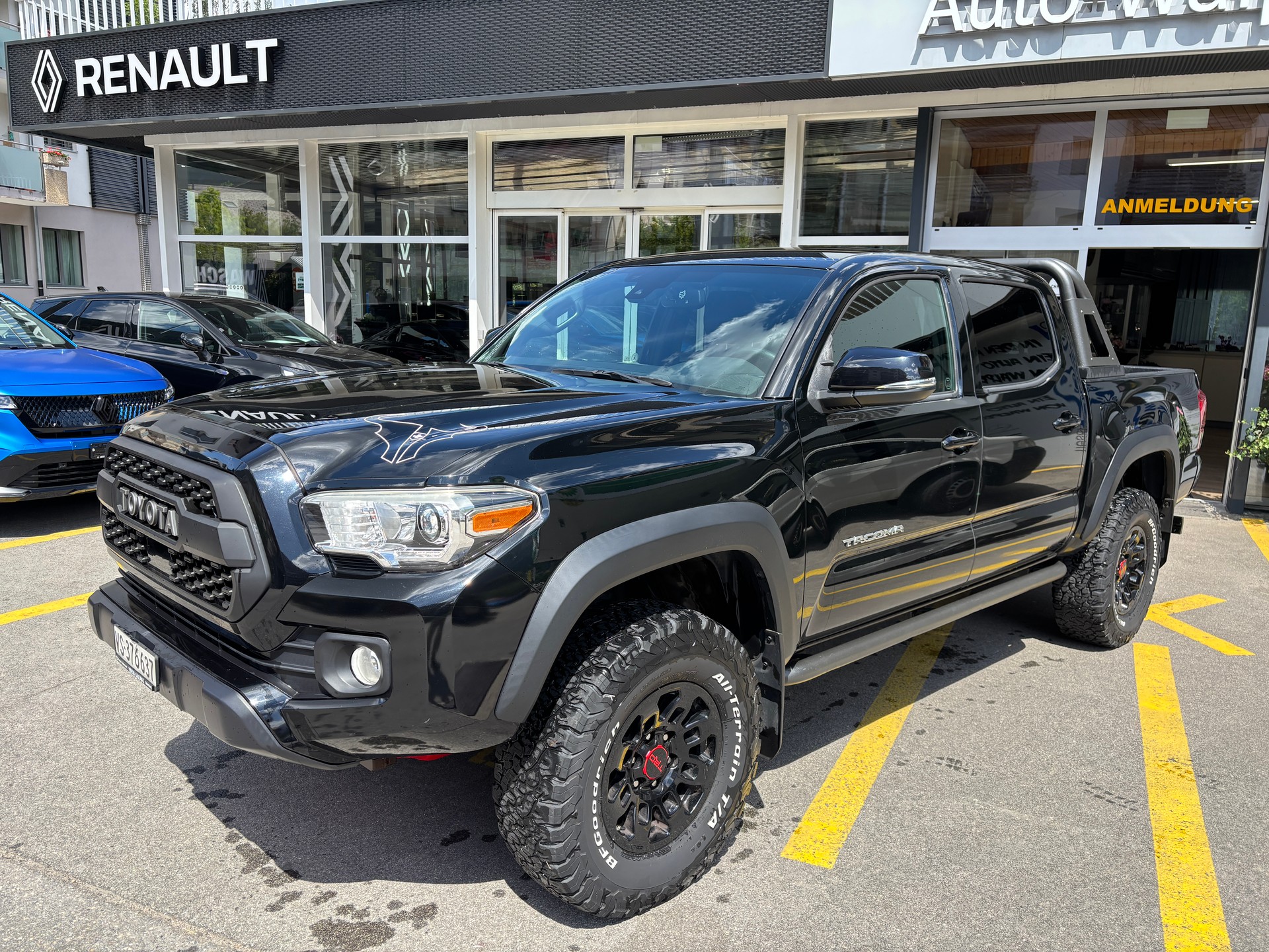 TOYOTA Tacoma TRD 4x4-image-0