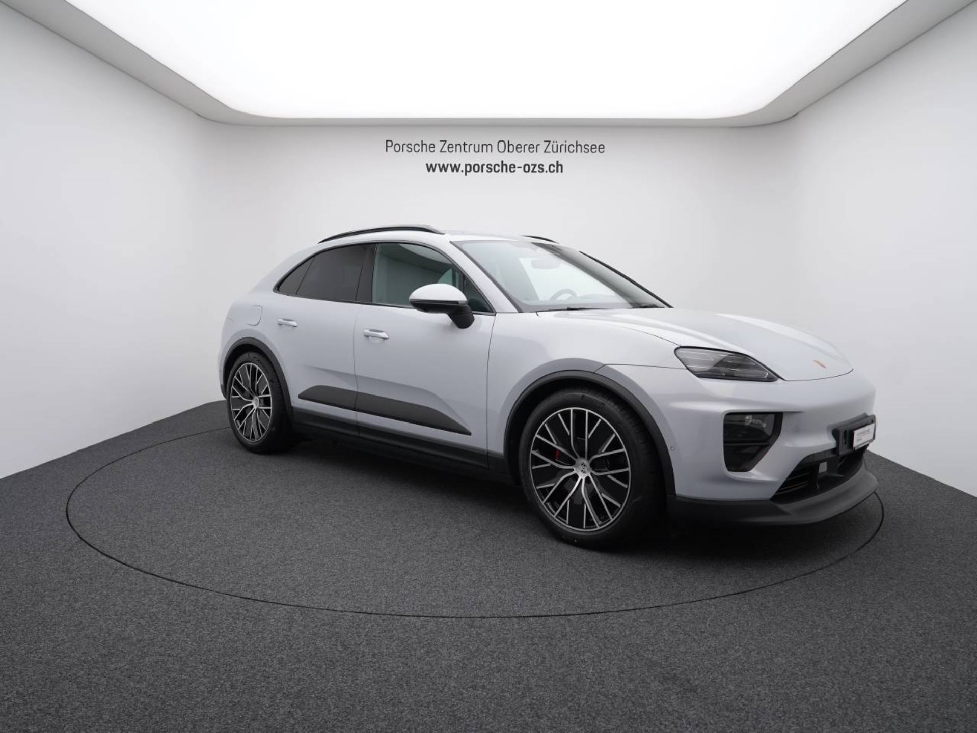 PORSCHE Macan 4S-image-8