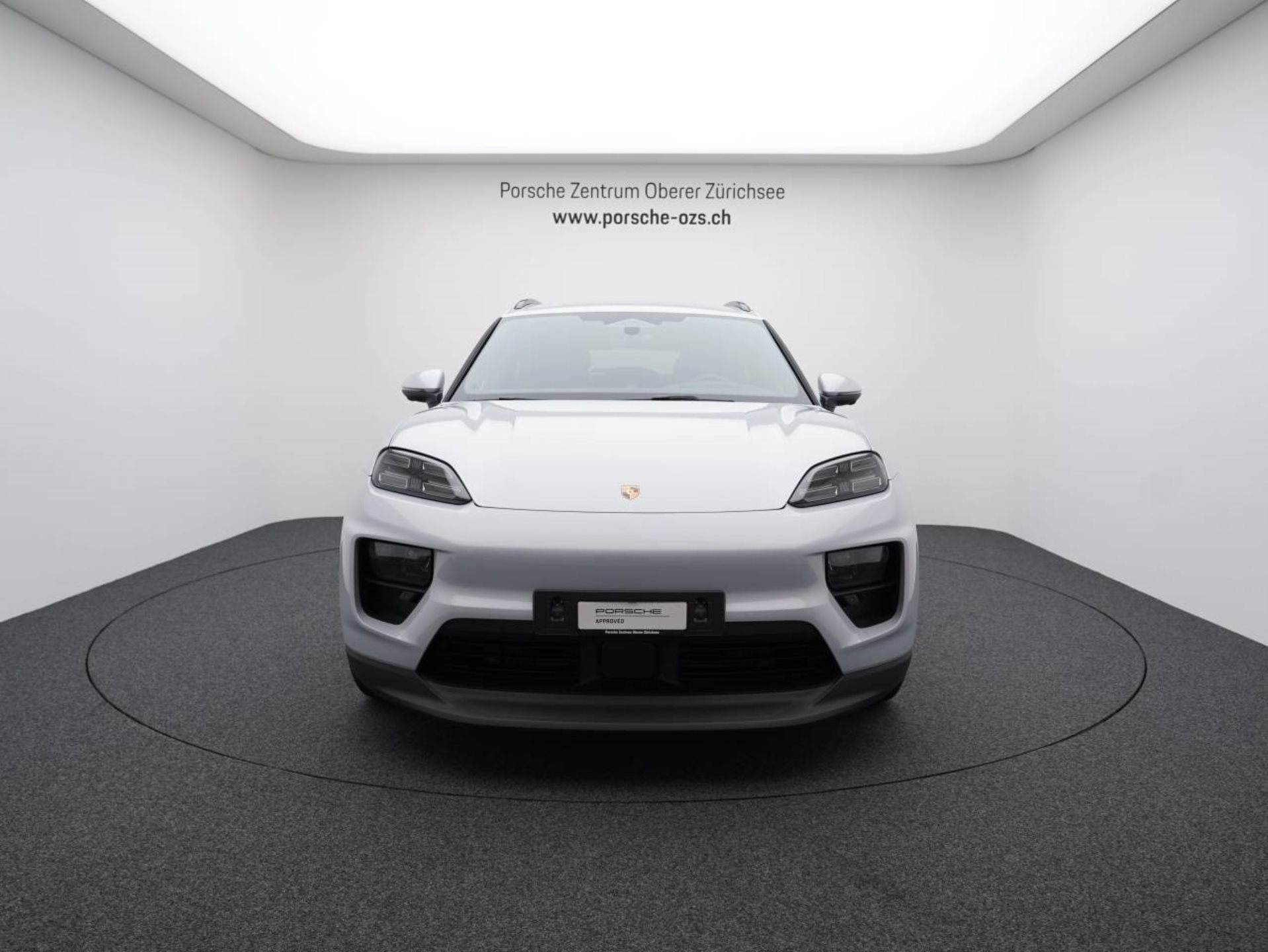PORSCHE Macan 4S-image-9