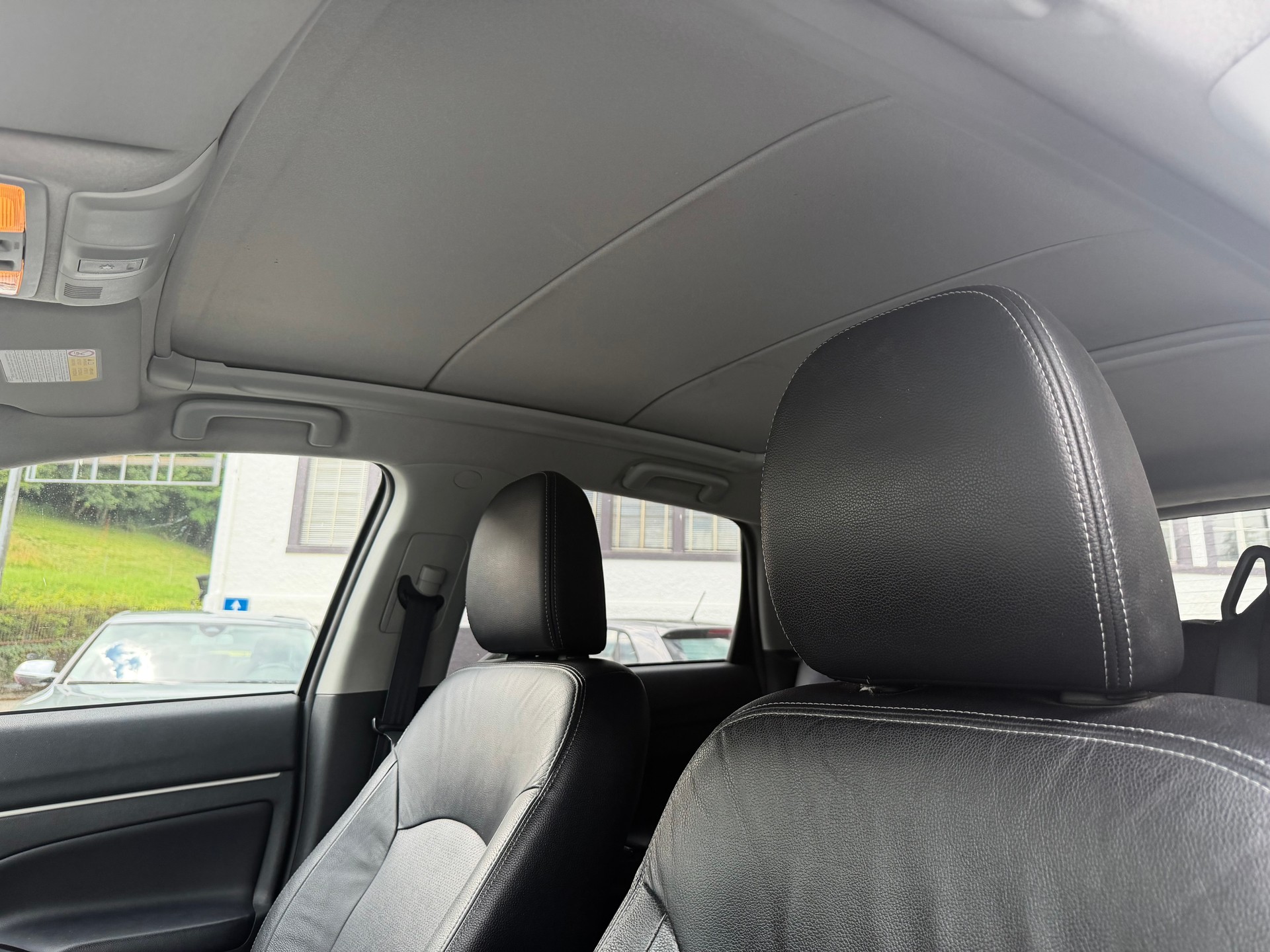 CITROEN C4 Aircross 1.8 HDi Exclusive 4WD-image-8
