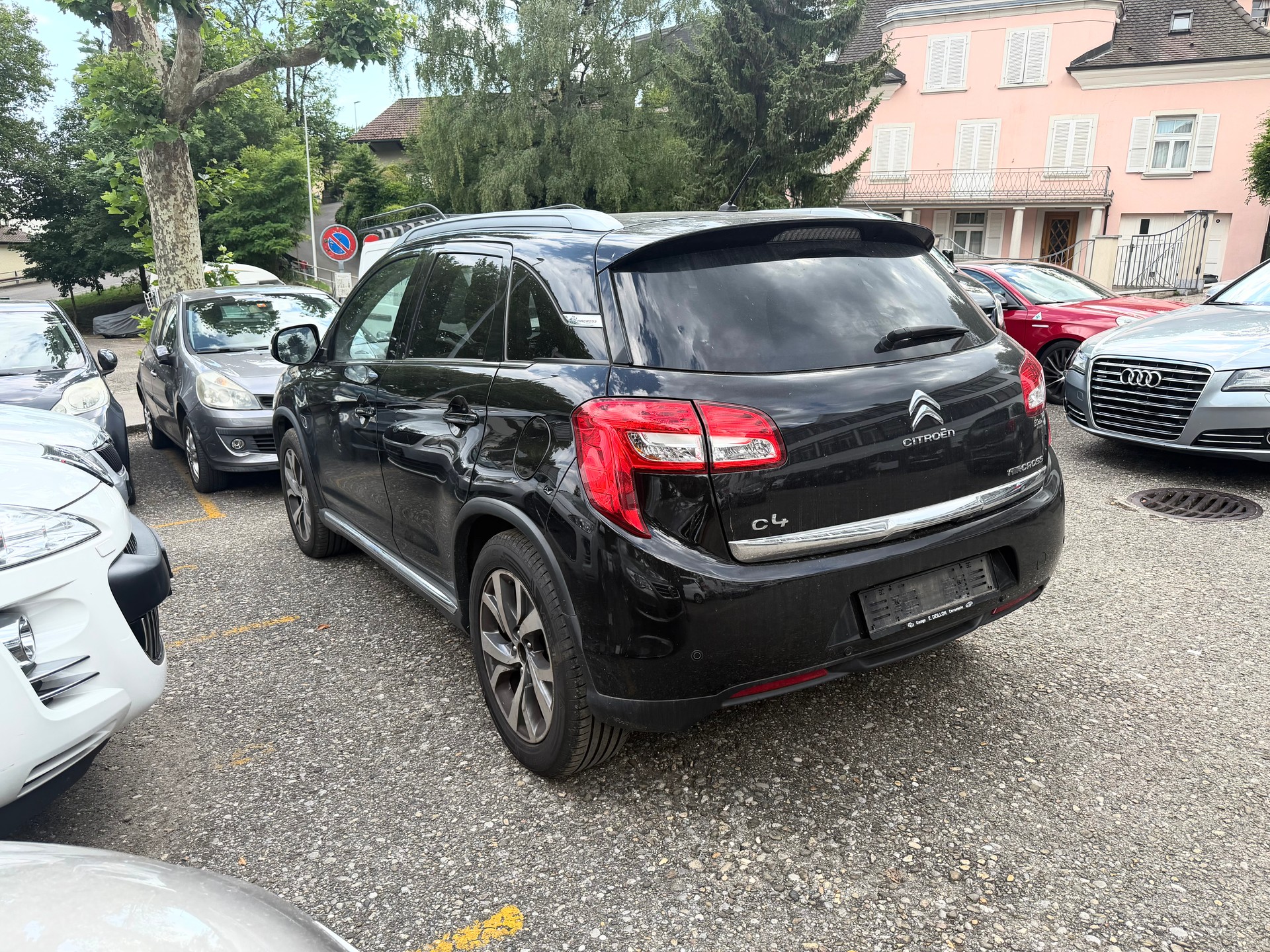 CITROEN C4 Aircross 1.8 HDi Exclusive 4WD-image-4