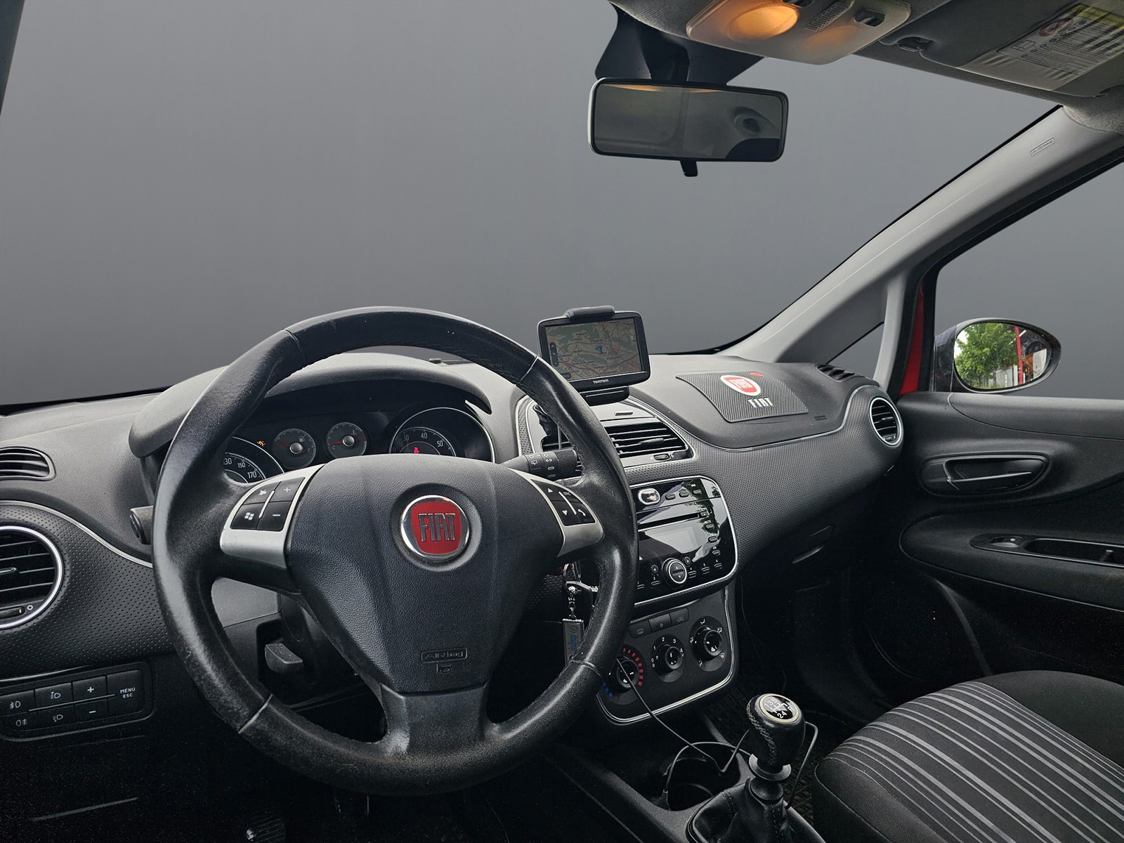 FIAT Punto Evo 1.4 MyLife-image-8