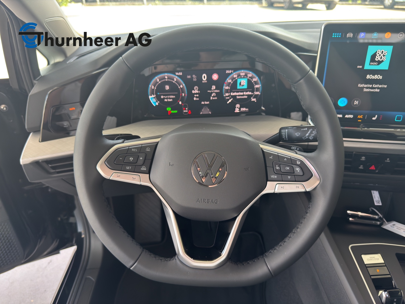 VW Golf 1.5 e TSI mHEV Value DSG-image-9
