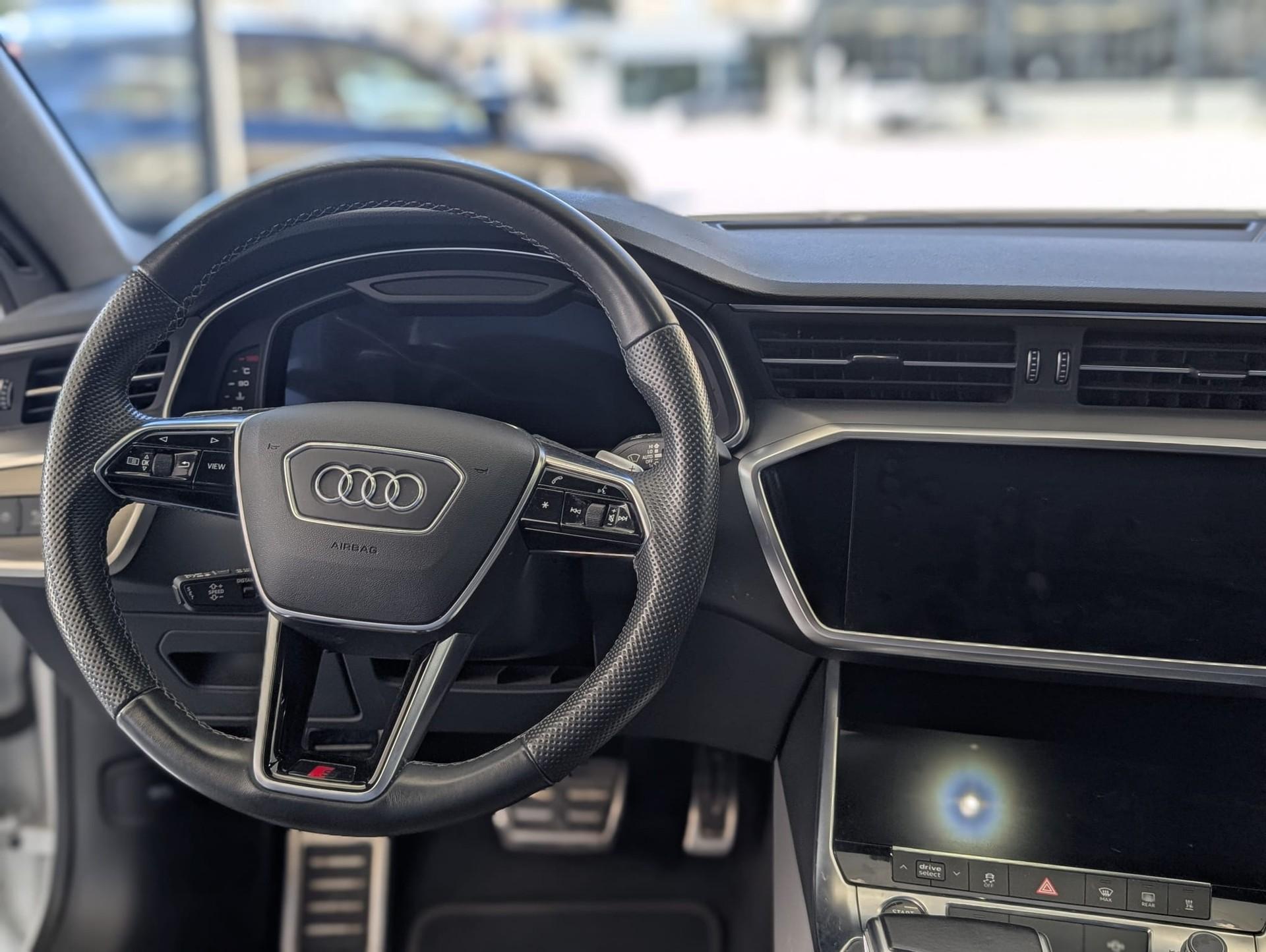 AUDI A7 Sportback 3.0 55 TFSI quattro S-Tronic-image-8