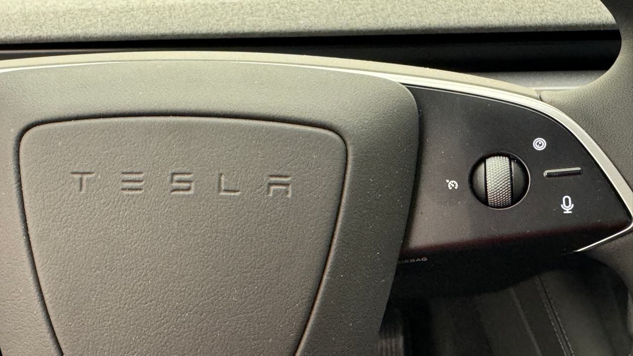 TESLA Model 3 Long Range RWD-image-9