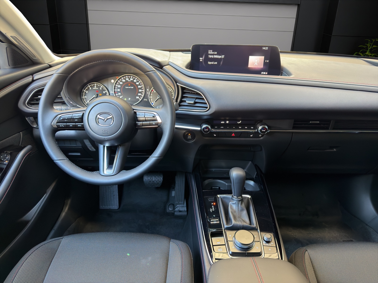 MAZDA CX-30 SKYACTIV-X 186 M Hybrid Homura FWD AT-image-8