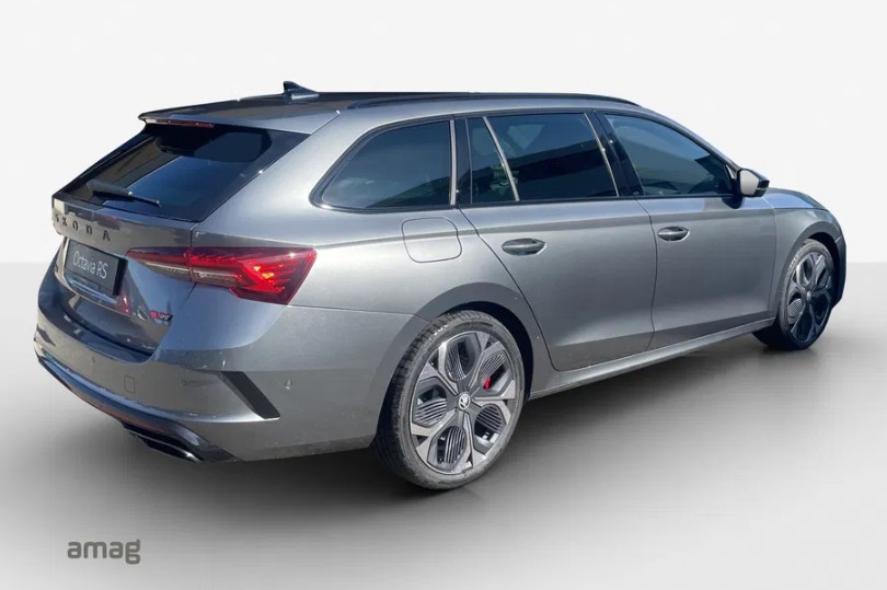 SKODA Octavia Combi 2.0 TSI DSG RS 30 Years Edition-image-2