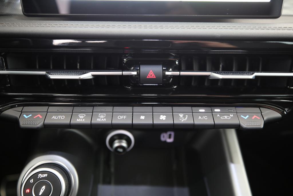 ALFA ROMEO Tonale 1.3 Plug-in Hybrid Veloce Q4-image-7