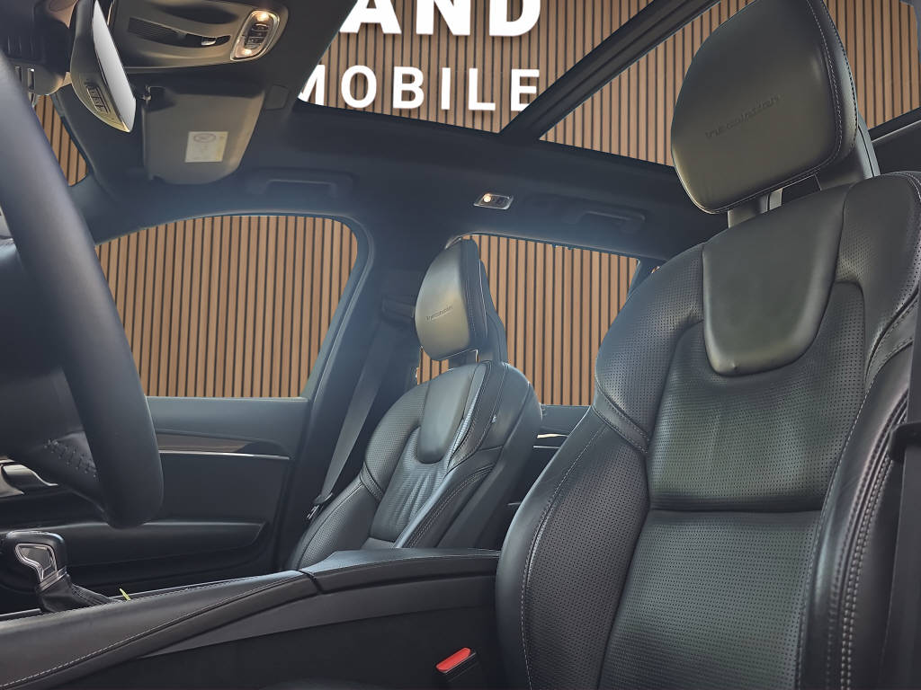 VOLVO XC90 2.0 T6 Inscription 7P. AWD-image-12