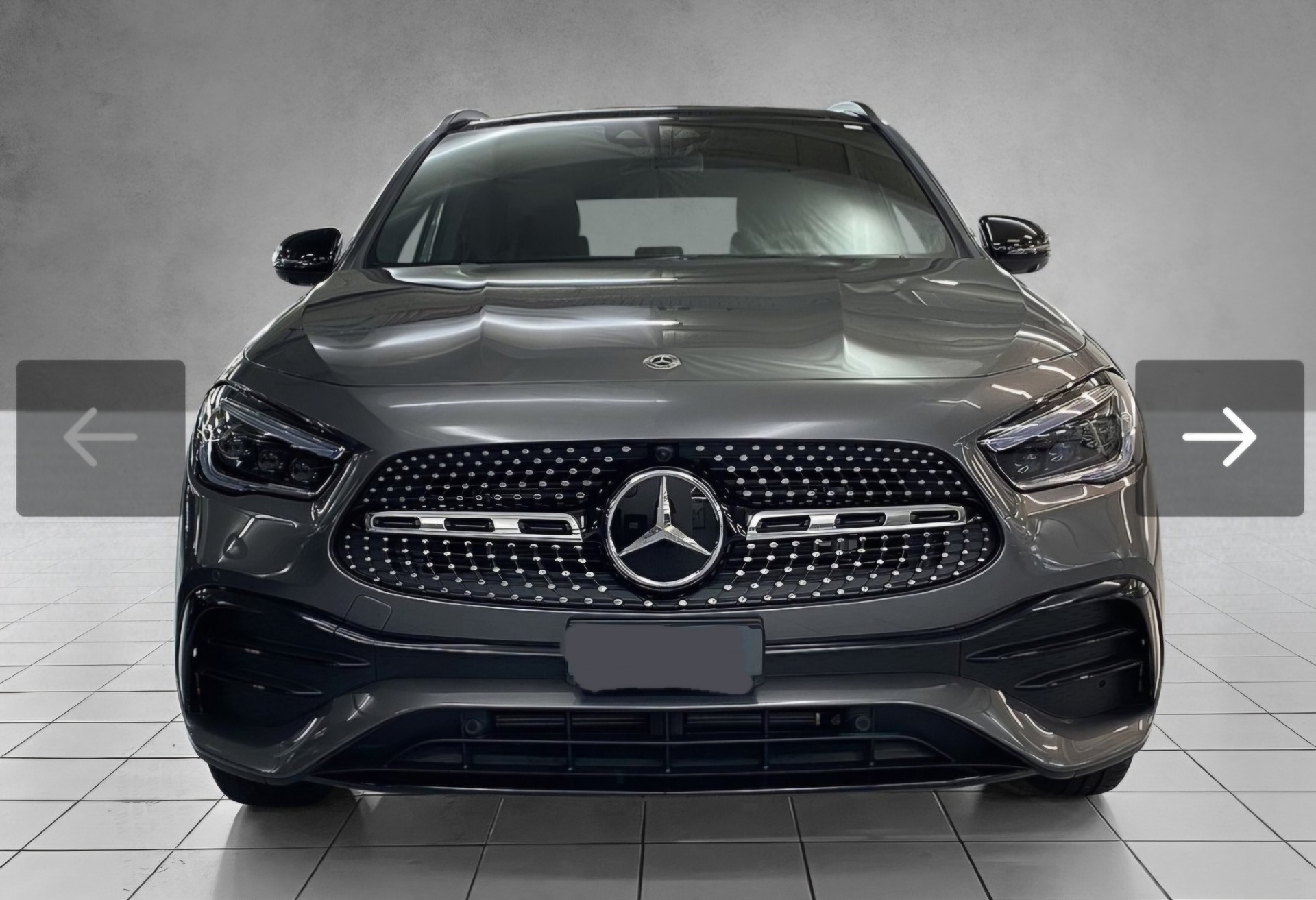 MERCEDES-BENZ GLA 250 e AMG Line-image-4