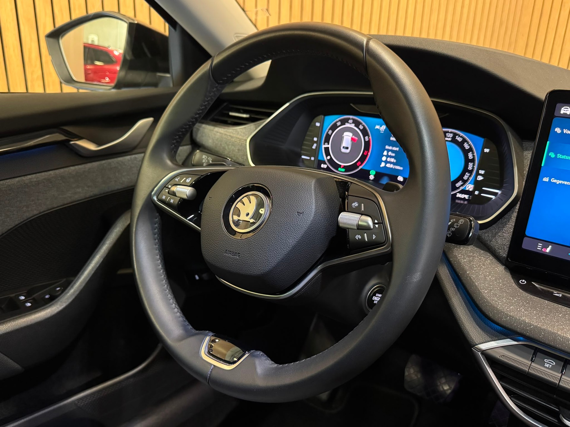 SKODA Octavia Combi 1.5 TSI mHEV DSG Selection-image-9