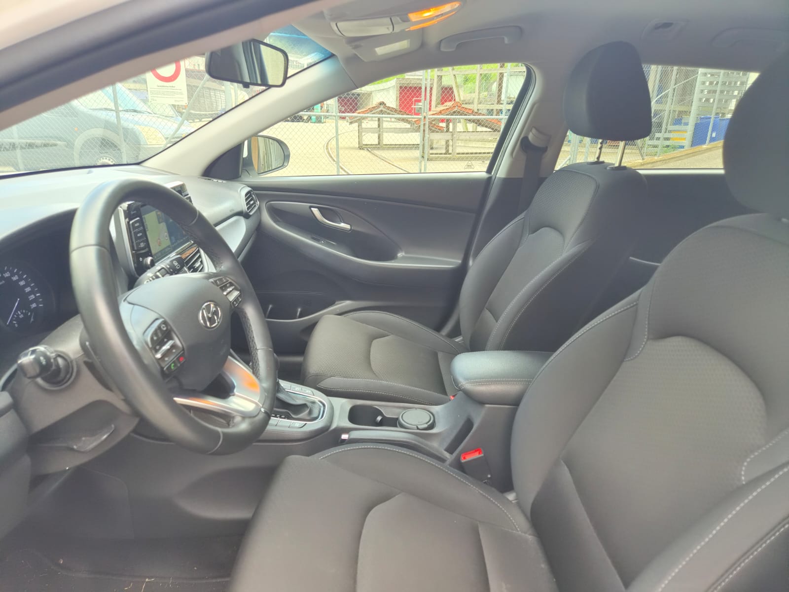 HYUNDAI i30 Wagon 1.6 CRDi GO Plus DCT-image-7