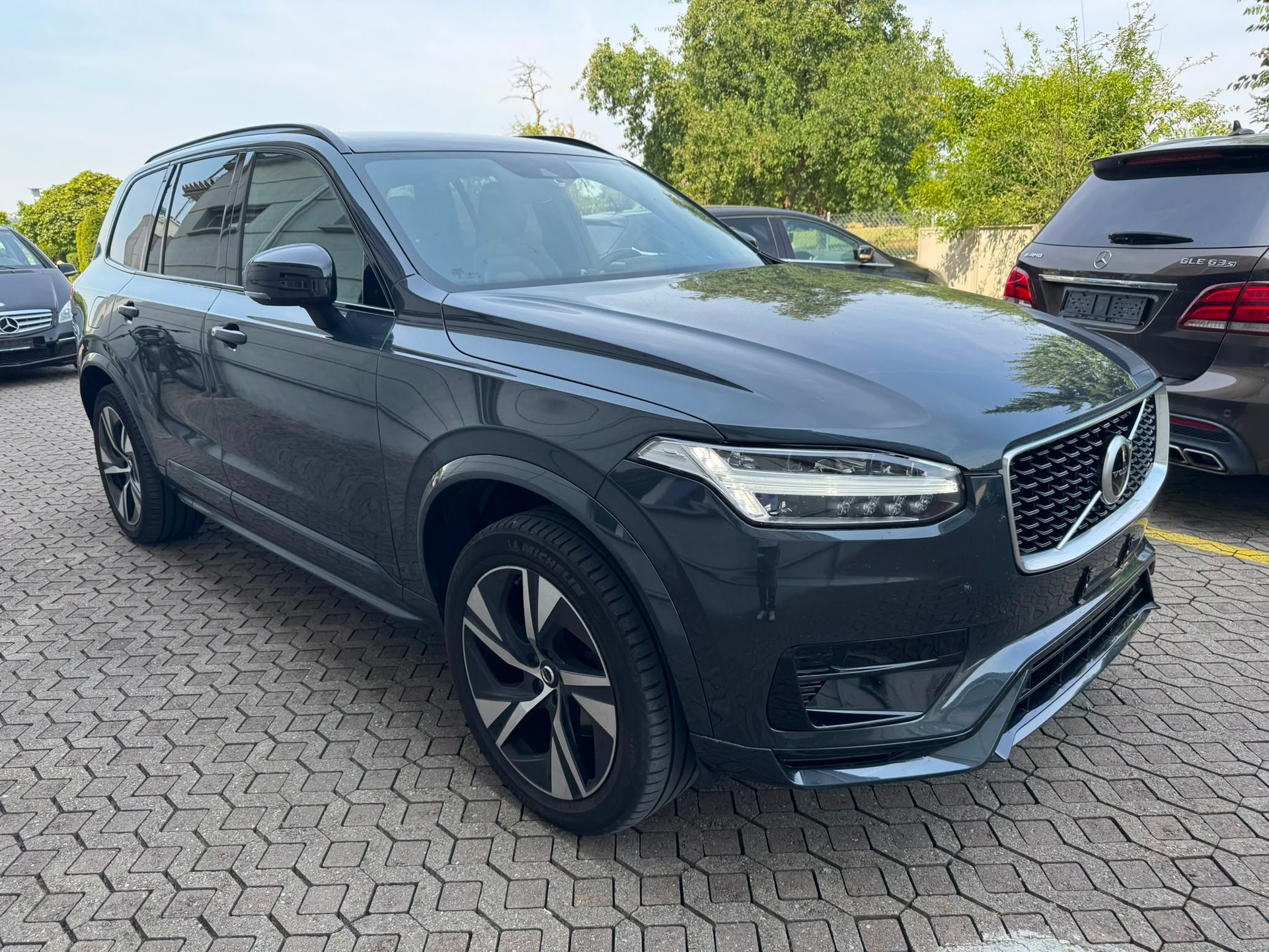 VOLVO XC90 T5 AWD R-Design Geartronic-image-1