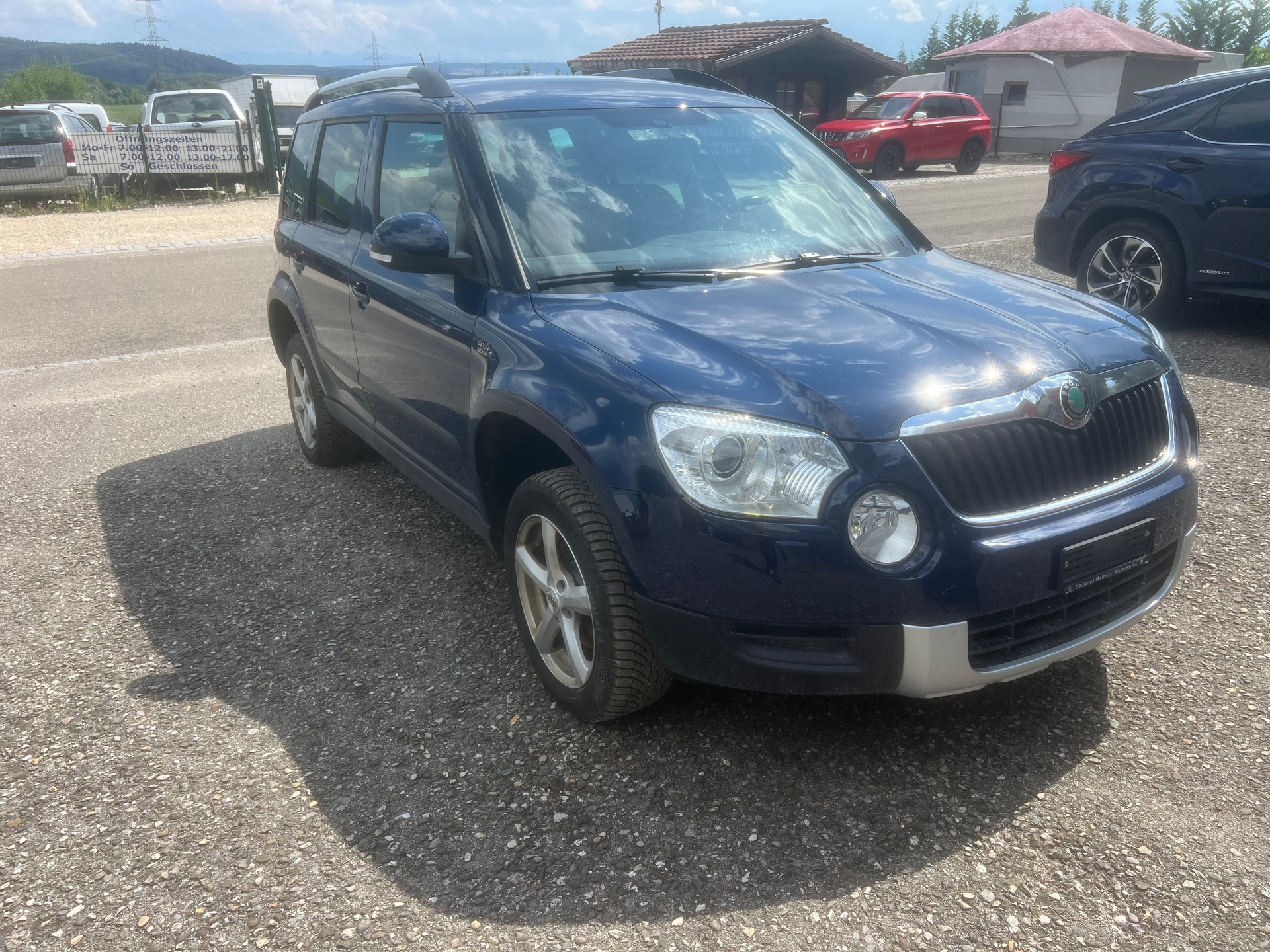 SKODA Yeti 2.0 TDI Active 4x4-image-2