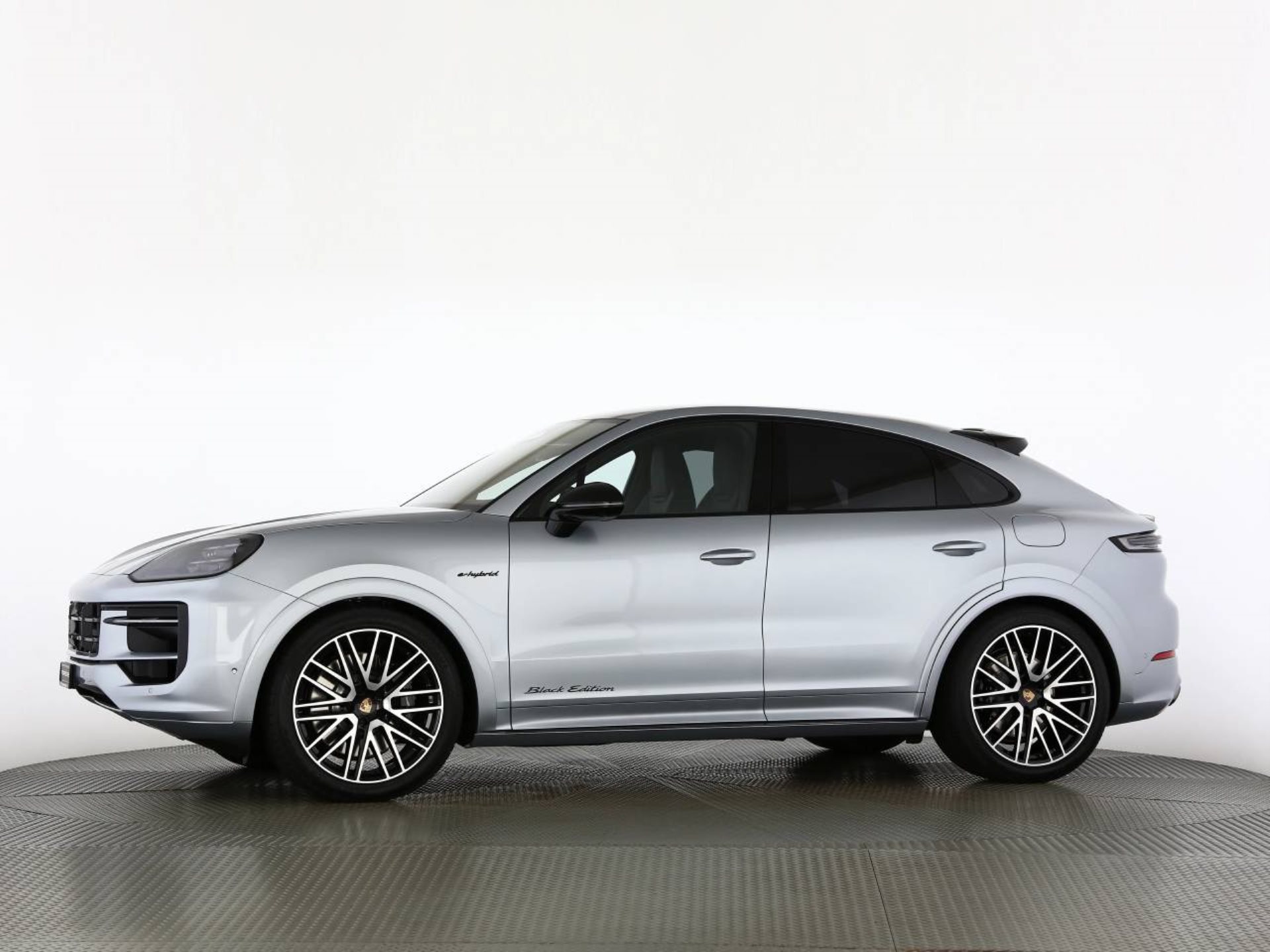 PORSCHE Cayenne S E-Hybrid Coupé Black Edition-image-11