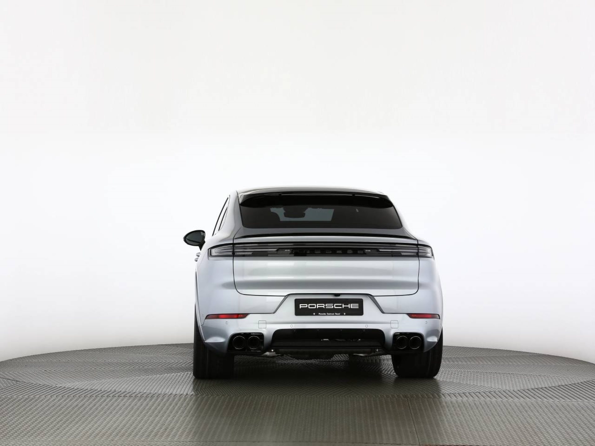 PORSCHE Cayenne S E-Hybrid Coupé Black Edition-image-17