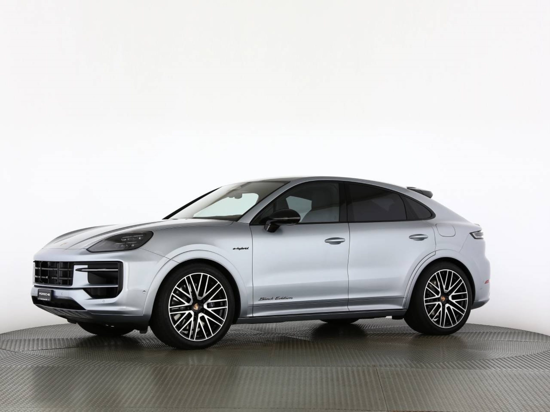 PORSCHE Cayenne S E-Hybrid Coupé Black Edition-image-10
