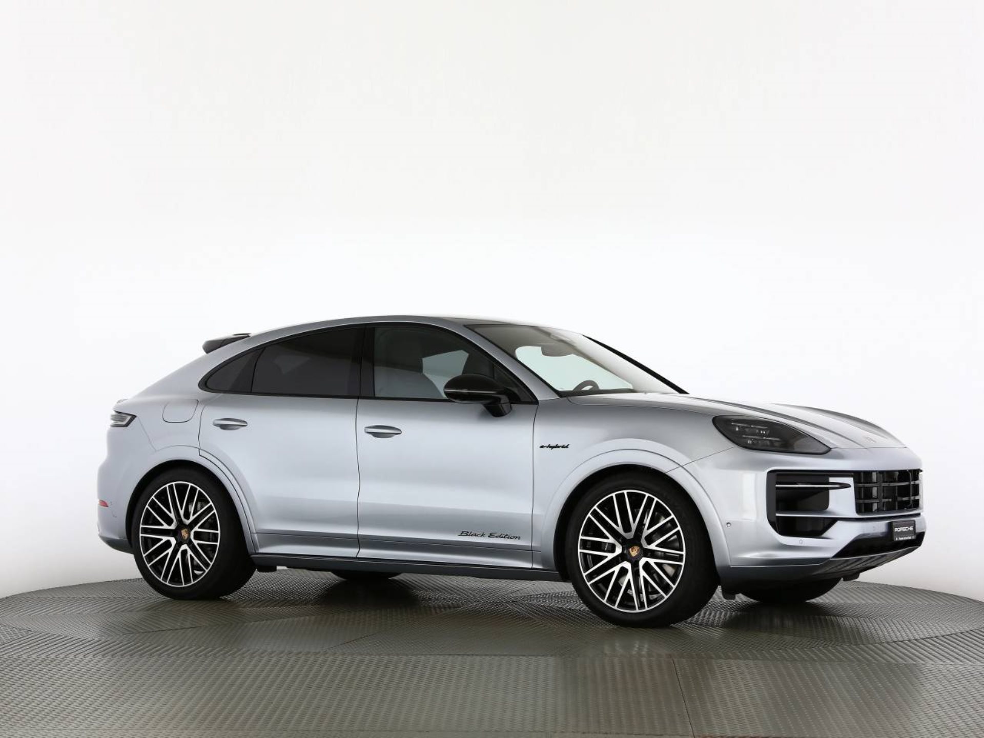 PORSCHE Cayenne S E-Hybrid Coupé Black Edition-image-26