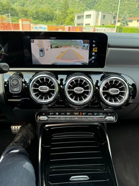MERCEDES-BENZ A 45 S AMG 4Matic+ Edition 1 Speedshift-image-13