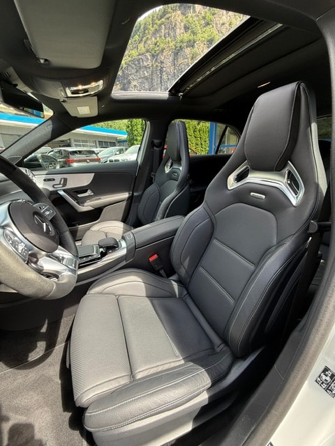 MERCEDES-BENZ A 45 S AMG 4Matic+ Edition 1 Speedshift-image-10