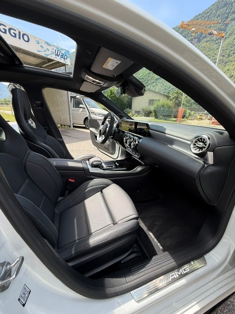 MERCEDES-BENZ A 45 S AMG 4Matic+ Edition 1 Speedshift-image-15